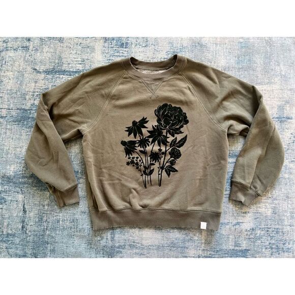 American Eagle Olive Green Velvet Floral Crewneck Sweatshirt Women's XS - Picture 1 of 5